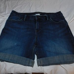 Jean Shorts Cuffed Size 12 by Sonoma